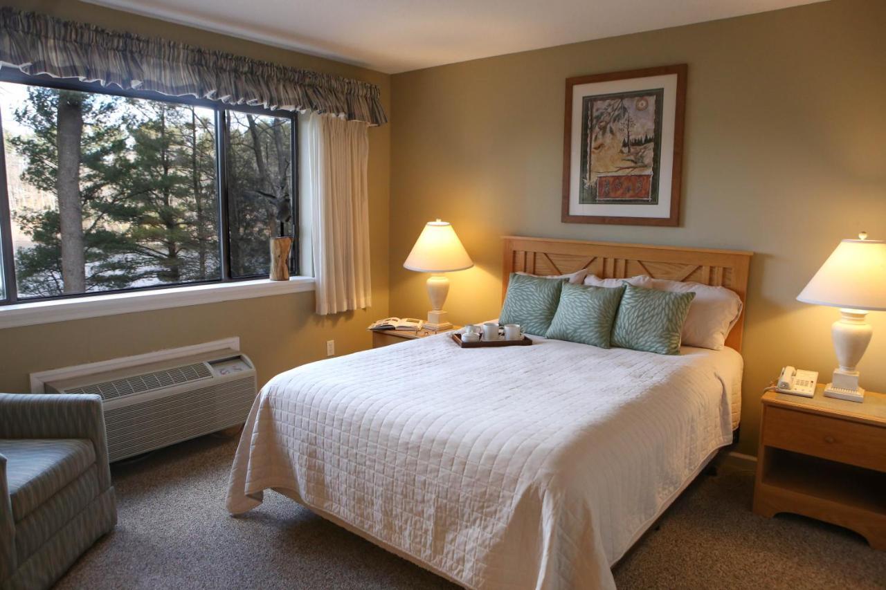 Silver Birches Resort Hawley Exterior photo