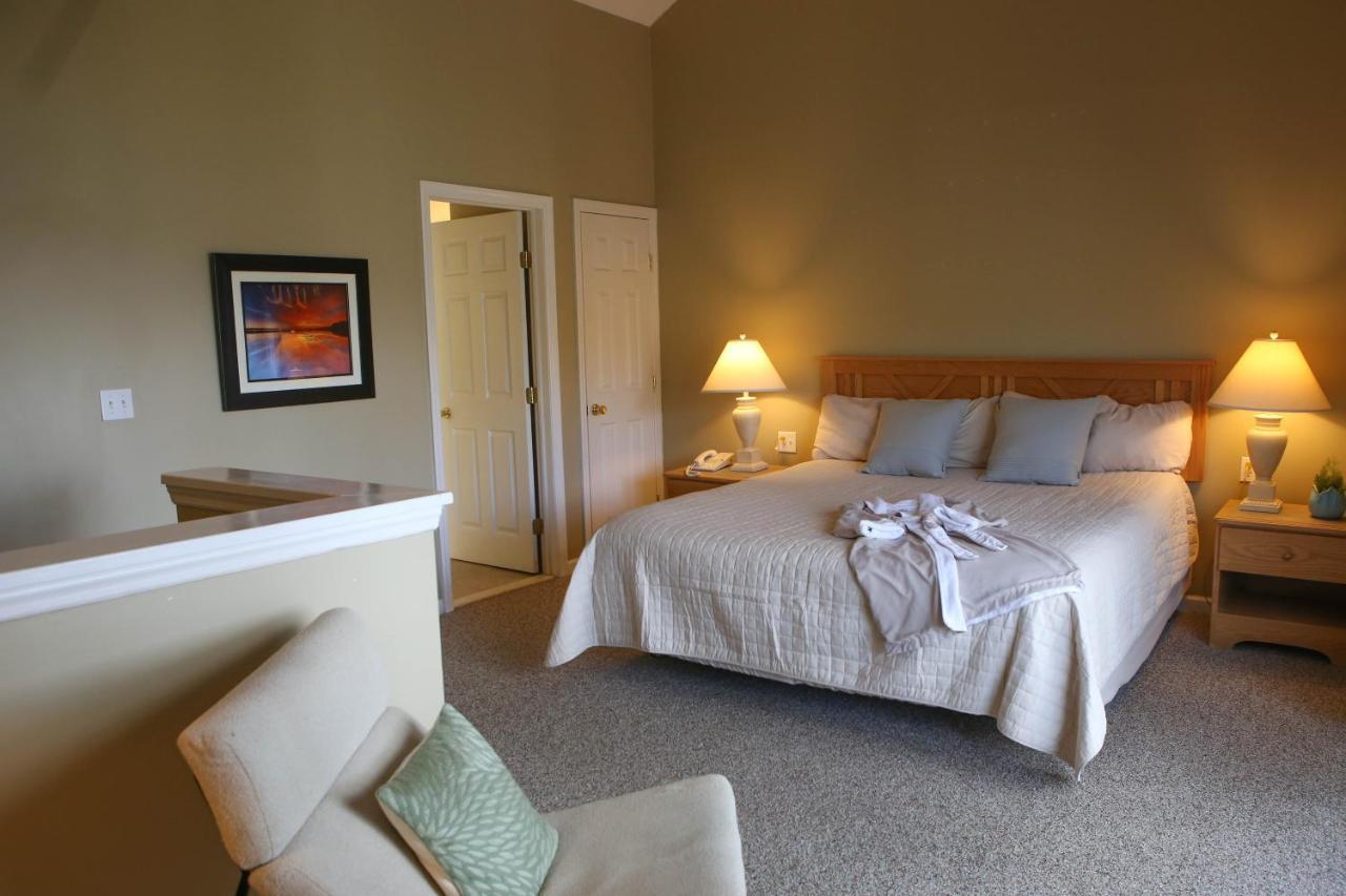 Silver Birches Resort Hawley Exterior photo